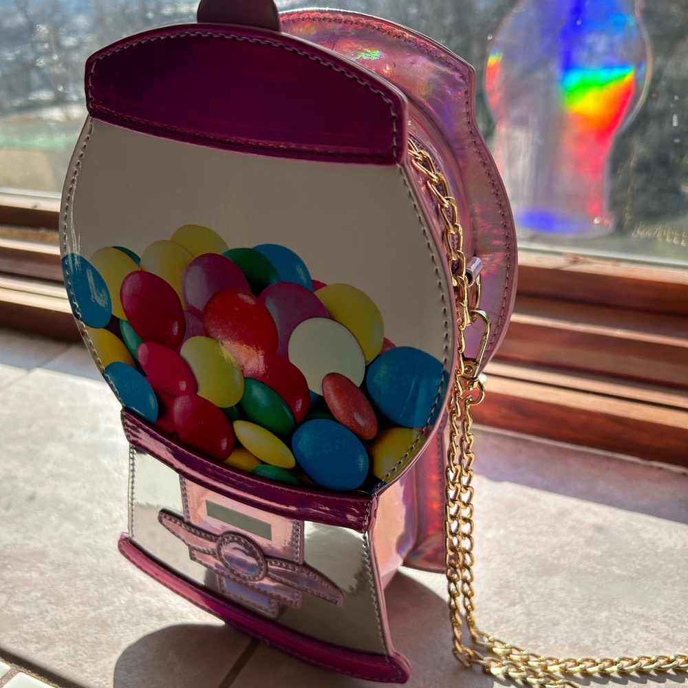 Sweet Bubble Gum Purse!